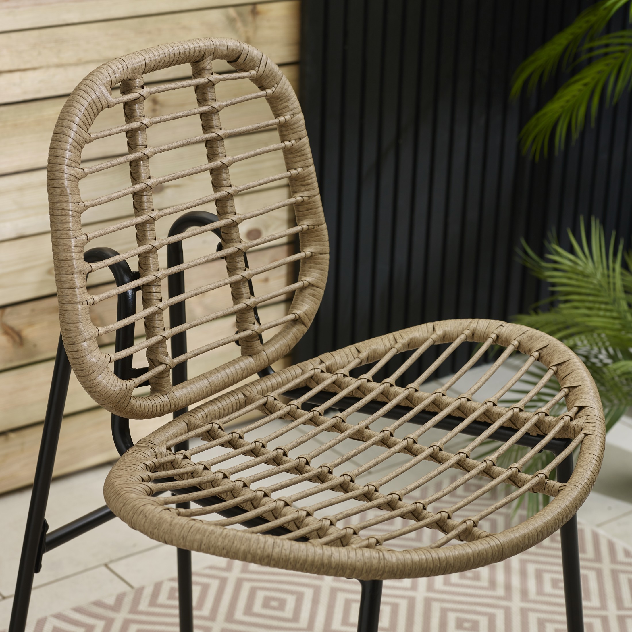 Belize Light Brown Rattan Outdoor Bar Set & Black/Cream Cushions Boho Scandi - Picture 11 of 13
