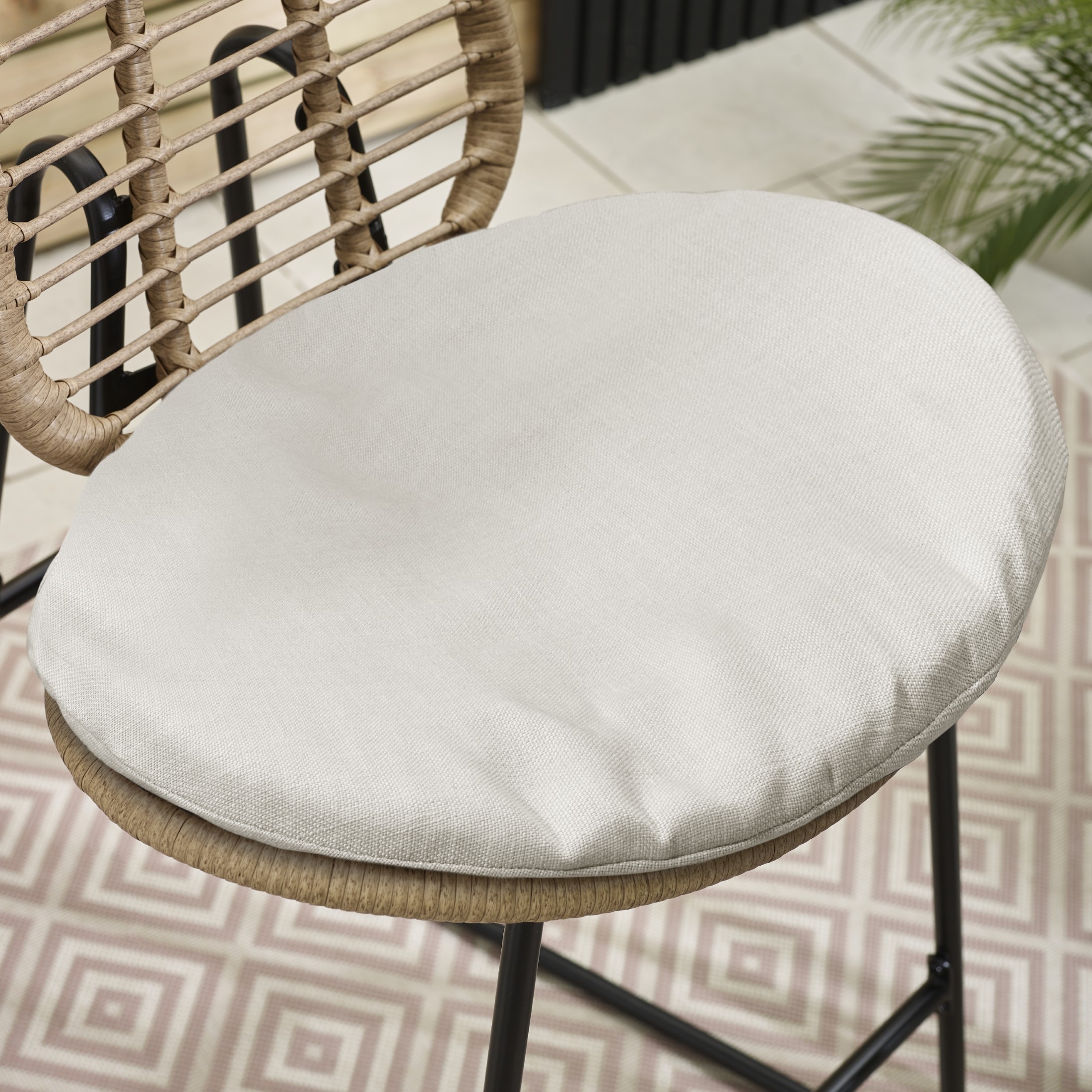 Belize Light Brown Rattan Outdoor Bar Set & Black/Cream Cushions Boho Scandi - Picture 7 of 13