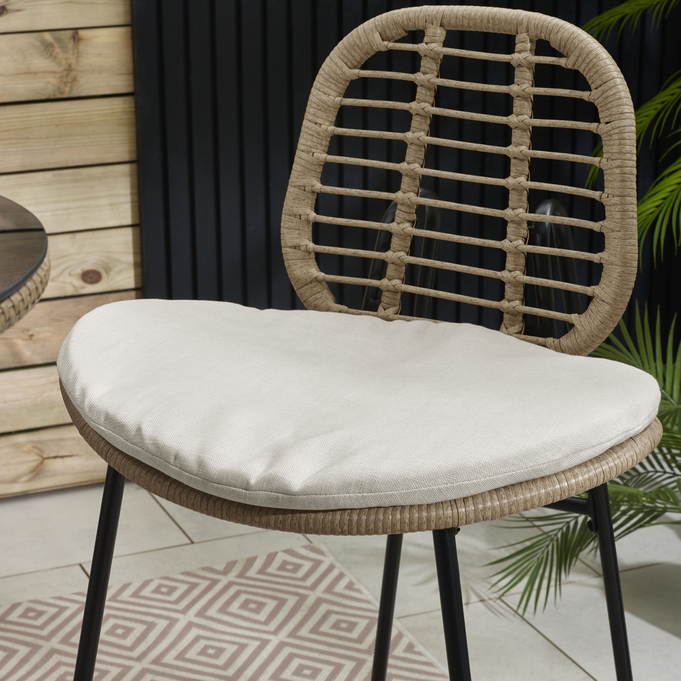Belize Light Brown Rattan Outdoor Bar Set & Black/Cream Cushions Boho Scandi - Picture 8 of 13